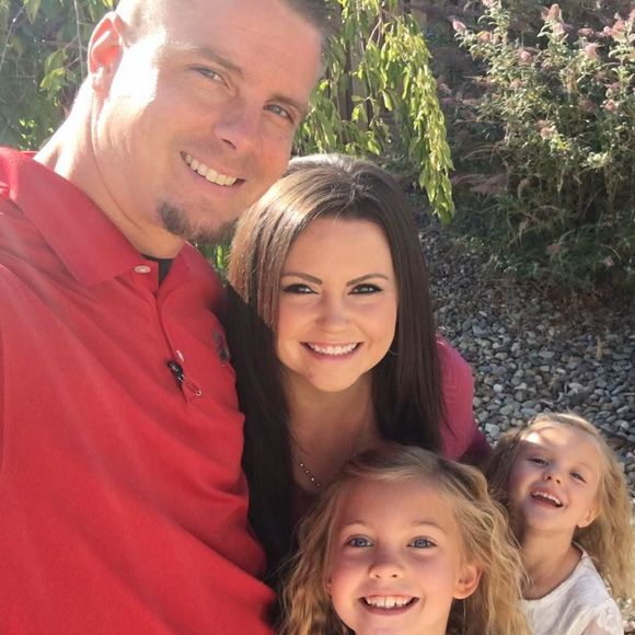 Meet your Posher, Jamie - Picture 1 of 1